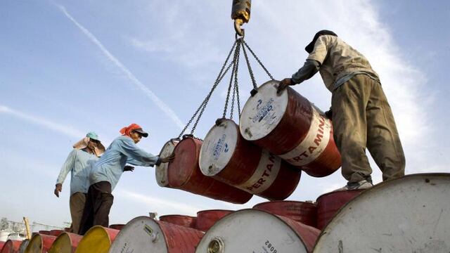 Precio del petróleo roza los US$ 140 ante posible veto al crudo de Rusia 