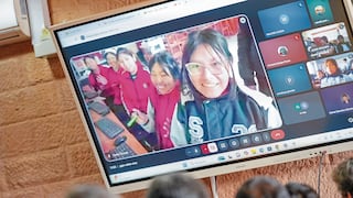 Gobierno Regional de Arequipa: Colegios con internet, pero esperan laptops