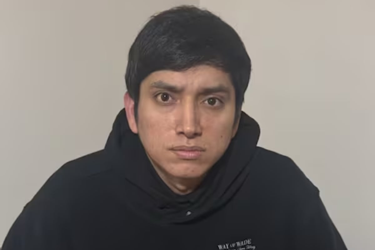 El presunto cabecilla de Los Pulpos pasó la noche bajo custodia policial en Juliaca después de ser expulsado de Bolivia. El ministro del Interior llegará este miércoles para supervisar su traslado a Lima.