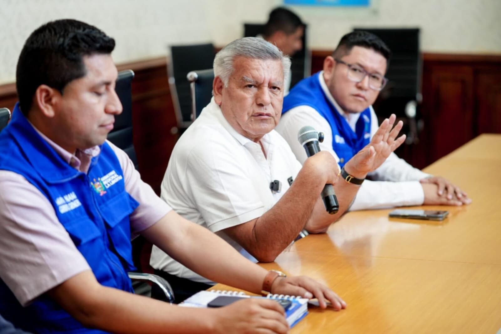 El gobernador César Acuña informó que 11 de estos proyectos están ejecutándose, por un monto de 436 millones de soles.