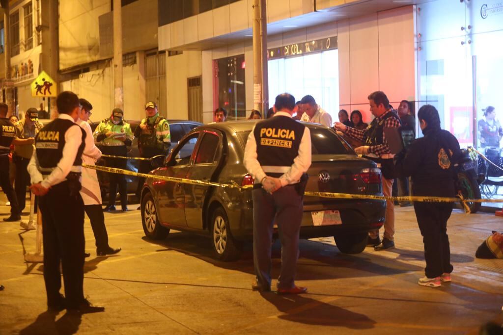 Balean a policía acusado de extorsionador en Comas. Foto: César Grados/GEC