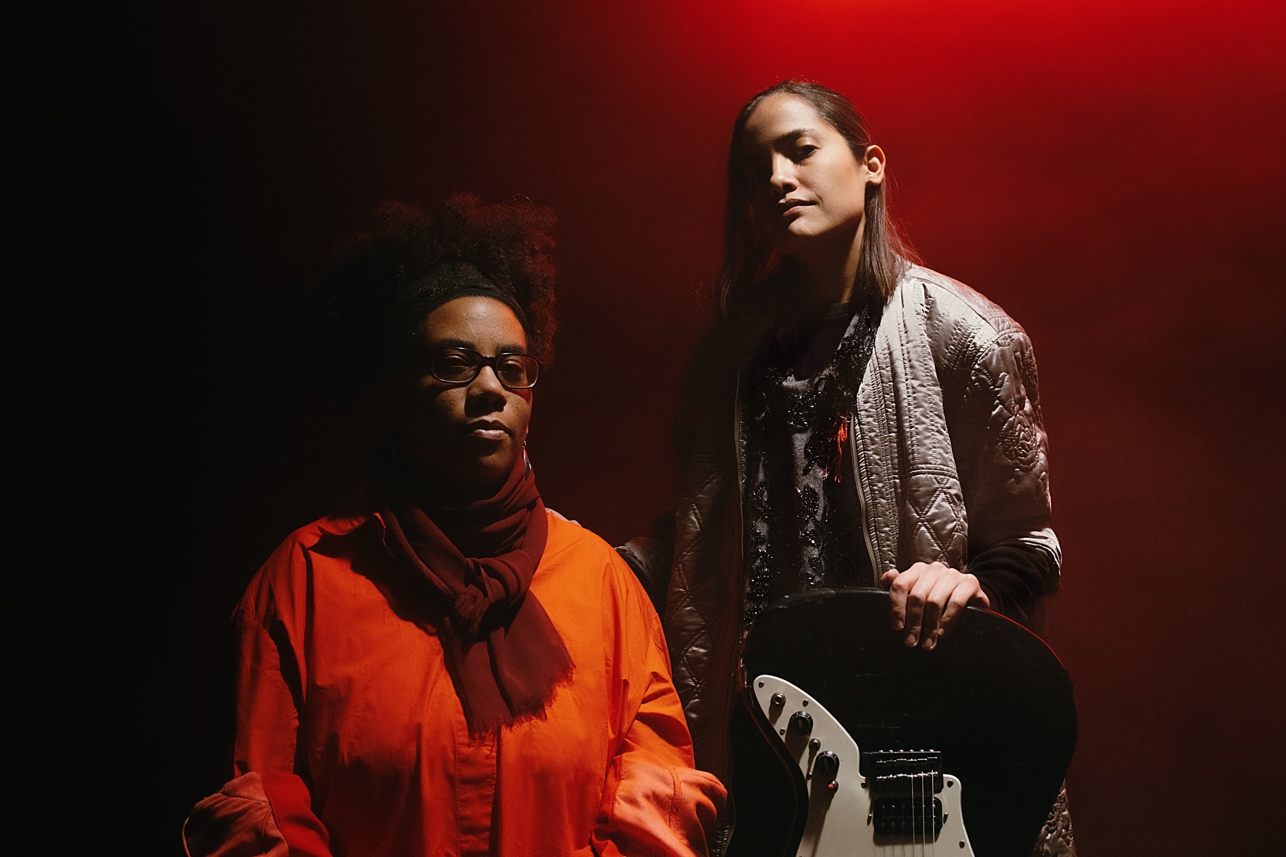 El dúo radicado en Berlín debutará en la capital con un concierto especial tras su paso por Europa, Norteamérica y Australia. El álbum fue destacado por The Guardian y The Wire en 2023.