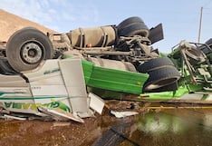 Chofer boliviano muere en vuelco de cisterna en trayecto de Moquegua a Ilo