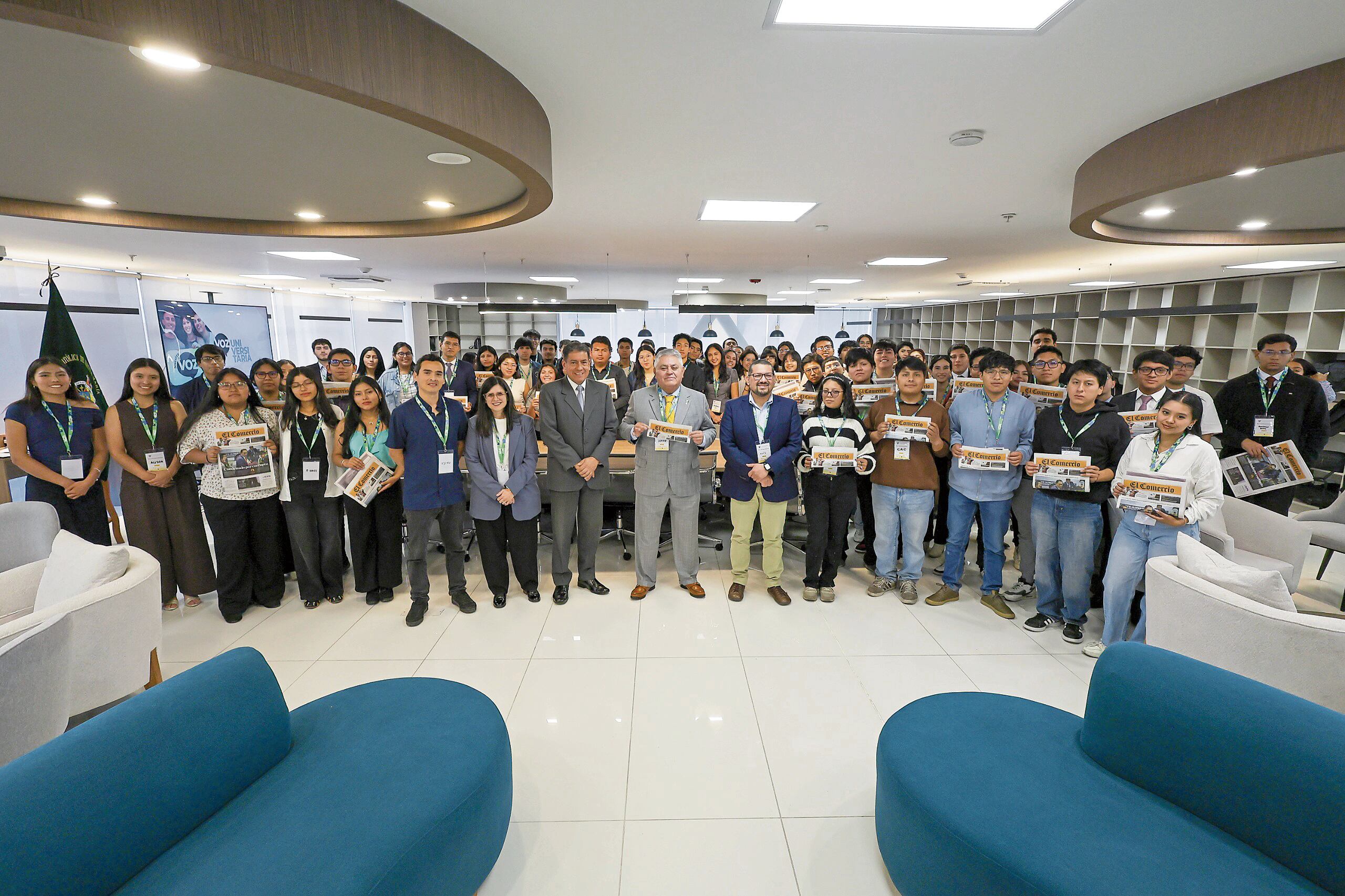 Participaron estudiantes de diversas carreras profesionales de la Universidad Católica Santa María. Foto: Paúl Flores.