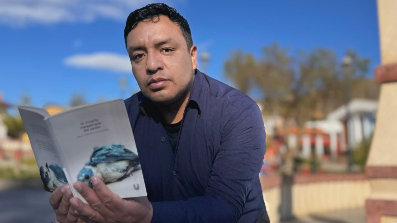 Paúl Vera Basilio: para mí, este libro me representa un suelo fijo, una tierra, una patria, un jardín. En él me siento a solas con la poesía y me reconozco como su creador.