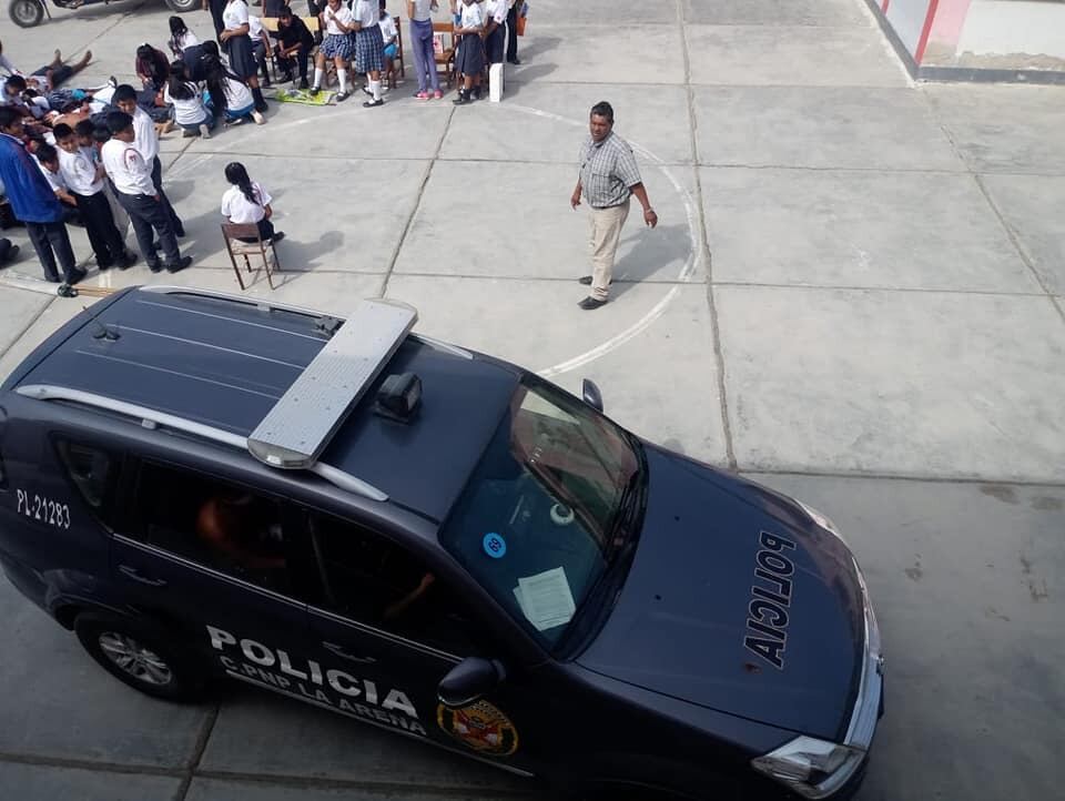 El atacante sería un ex alumno de la institución educativa “Alejandro Sánchez Arteaga” de La Arena, quien habría sido expulsado del plantel