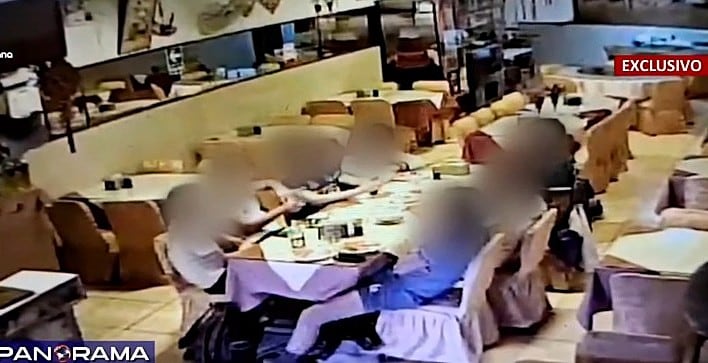 Alumnos del Liceo Naval asistieron a un chifa luego de la presunta agresión sexual a un compañero. Foto.: Captura de video.