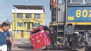 Chofer de mototaxi sobrevivió cuando fue impactado por una locomotora, en Arequipa