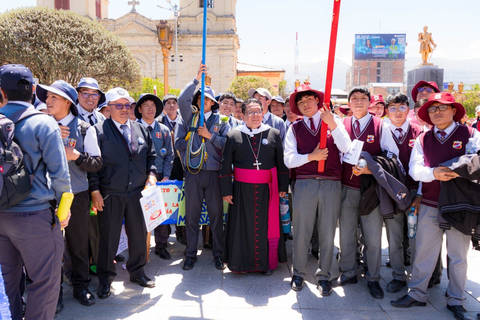 Huancayo: Arzobispo pide frenar violencia en hogares e II.EE.
