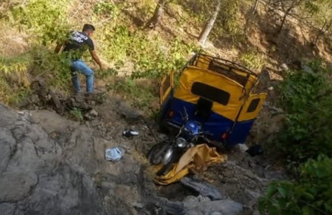 Hombre muere al caer a un abismo.