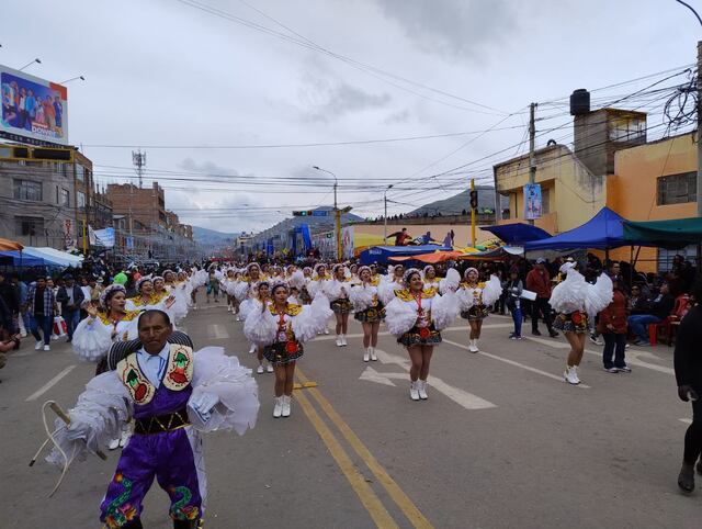 Virgen de la Candelaria en Puno