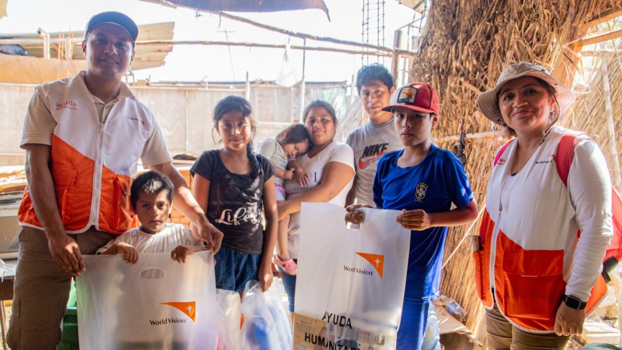 La ONG World Vision está brindando bienes de ayuda humanitaria en Piura, Tumbes, La Libertad, Lambayeque, Lima (Huaycán y Chaclacayo), Ayacucho, Huancavelica, Cusco y Loreto.