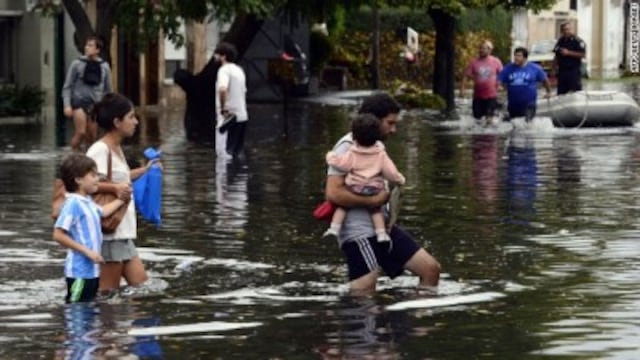 Argentina: Lluvia deja 3 muertos y más de 200 evacuados