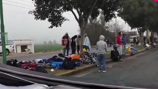 Mineros bloquean tramo de la Panamericana Sur en Nasca para exigir ampliación del Reinfo