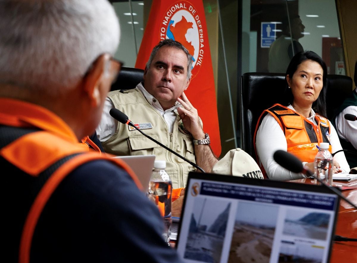 Ministro Rafael Belaúnde desde Villa El Salvador: "Esta es la tercera vez en lo que va el año que esta zona se inunda"