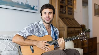 Adrián Bello, cantante: “Quisiera pensar que las cosas van cambiando” (Entrevista)