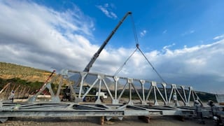 Reemplazan puente para garantizar conectividad en tres provincias del ande de La Libertad