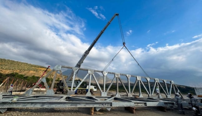 Trabajos en puente modular avanzan para beneficio de Gran Chimú, Otuzco y Sánchez Carrión.