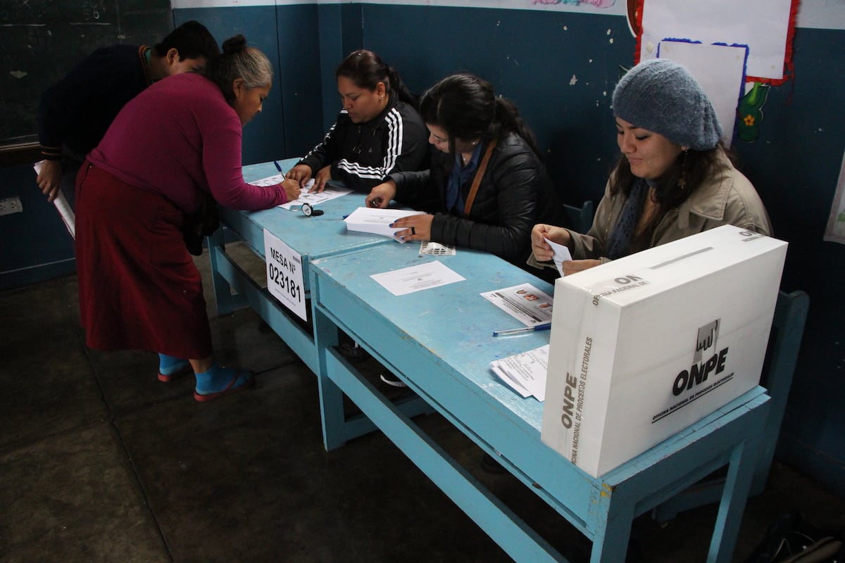 Reniec entregó padrones electorales a las municipalidades provinciales de la región para las elecciones del 1 de noviembre.