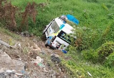 Choque entre motocicleta y miniván deja un muerto en carretera a la sierra de La Libertad