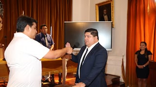 Juan Camino juramentó como regidor de municipio de Trujillo