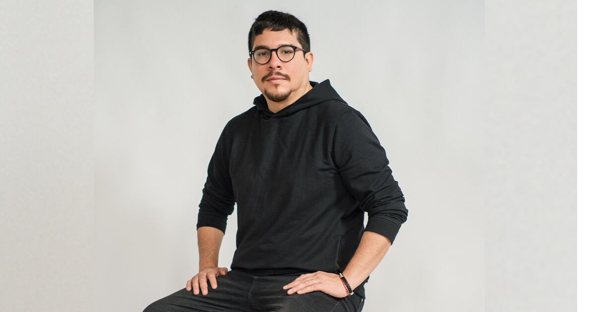 El director de teatro habla sobre el éxito de la reposición de Velas de Cumpleaños. Últimas funciones: 11 y 12 de febrero en el Teatro Ricardo Blume de Jesús María.