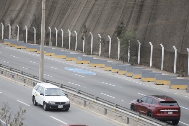 Costa Verde: conductores usan zonas prohibidas como estacionamientos en San Miguel (Fotos: Mario Zapata/GEC)
