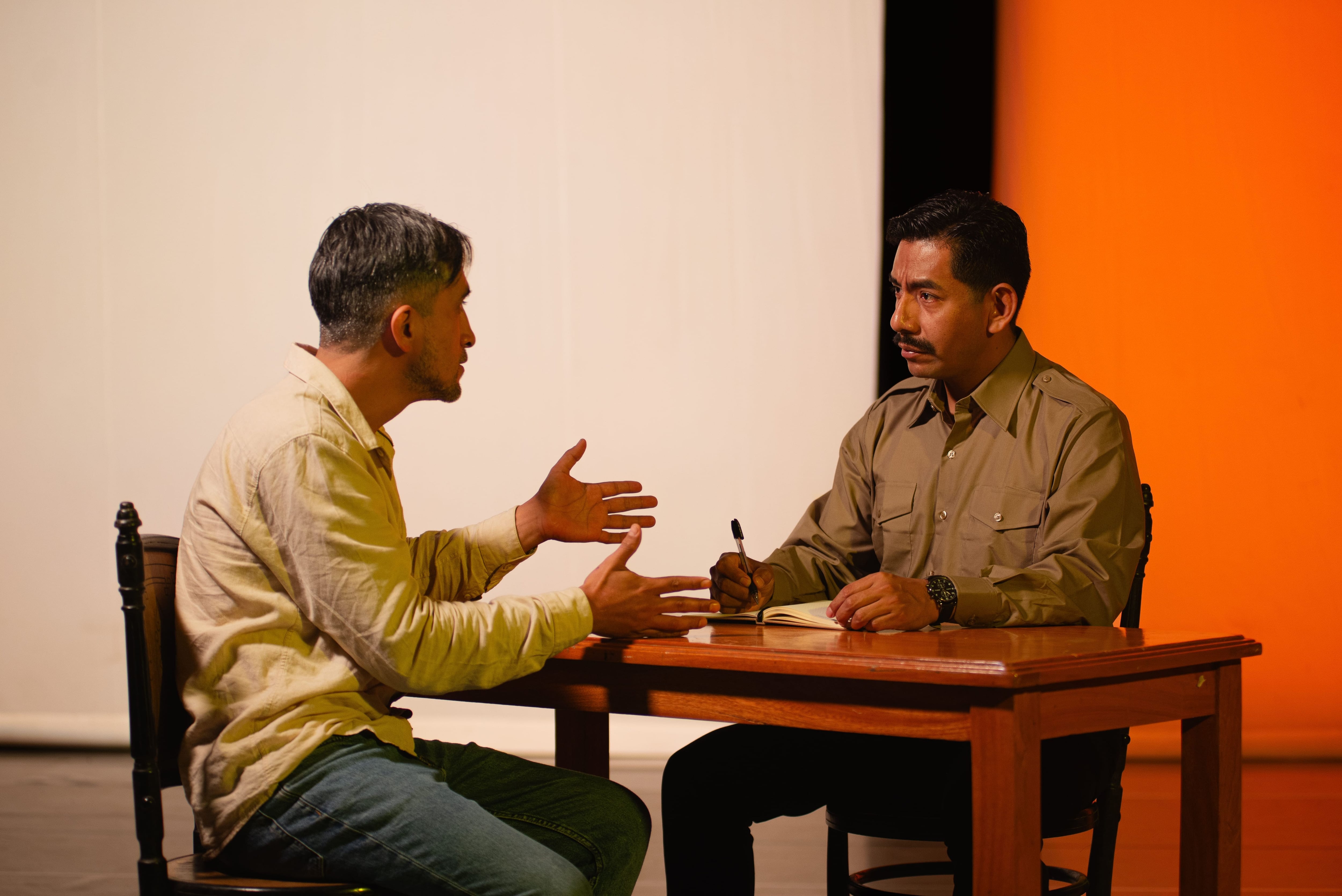 La puesta en escena integra la tercera edición del ciclo Teatro en el Centro 2026 y aborda la crisis de una pareja marcada por la sospecha, el silencio y una desaparición.