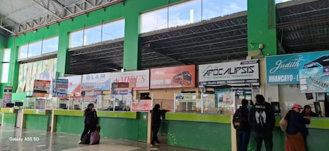 Huancayo: Informalidad y caos cerca al Terminal Terrestre Huancayo