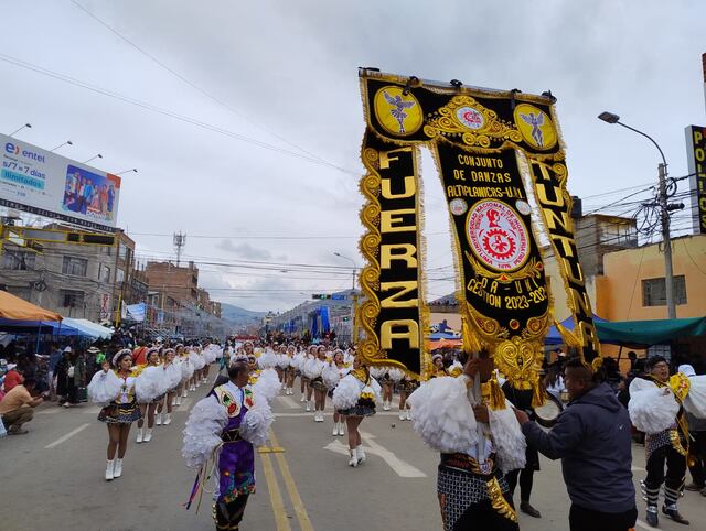 Virgen de la Candelaria en Puno