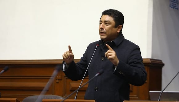 Guillermo Bermejo ha negado estar implicado en cobros irregulares a pesar de colaborador eficaz que lo menciona. (Foto: Congreso)