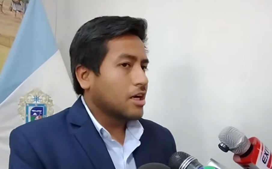 Vacan a regidor de Yanahuara, Braian Torrico Benique por ausentarse más de 30 días sin permiso