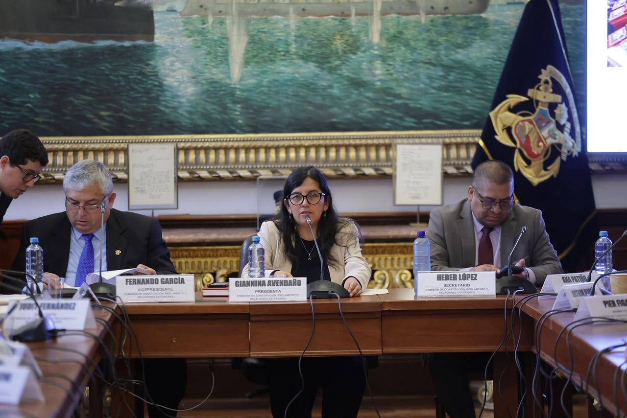 Comisión de Constitución prepara dictamen con texto consensuado sobre facultades al Ejecutivo