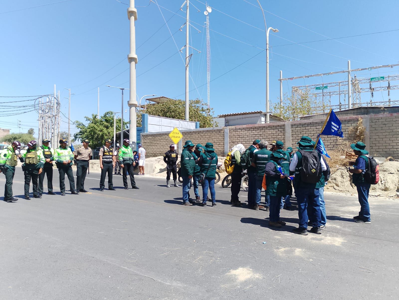 Los sindicalistas del Senasa buscan que el Gobierno cumpla con el laudo arbitral que ganaron en el año 2016, que indica el aumento mensual de 165 soles a favor de los trabajadores