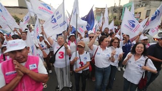 Debate electoral JNE: simpatizantes se concentran fuera del Centro de Convenciones en primer día (FOTOS)
