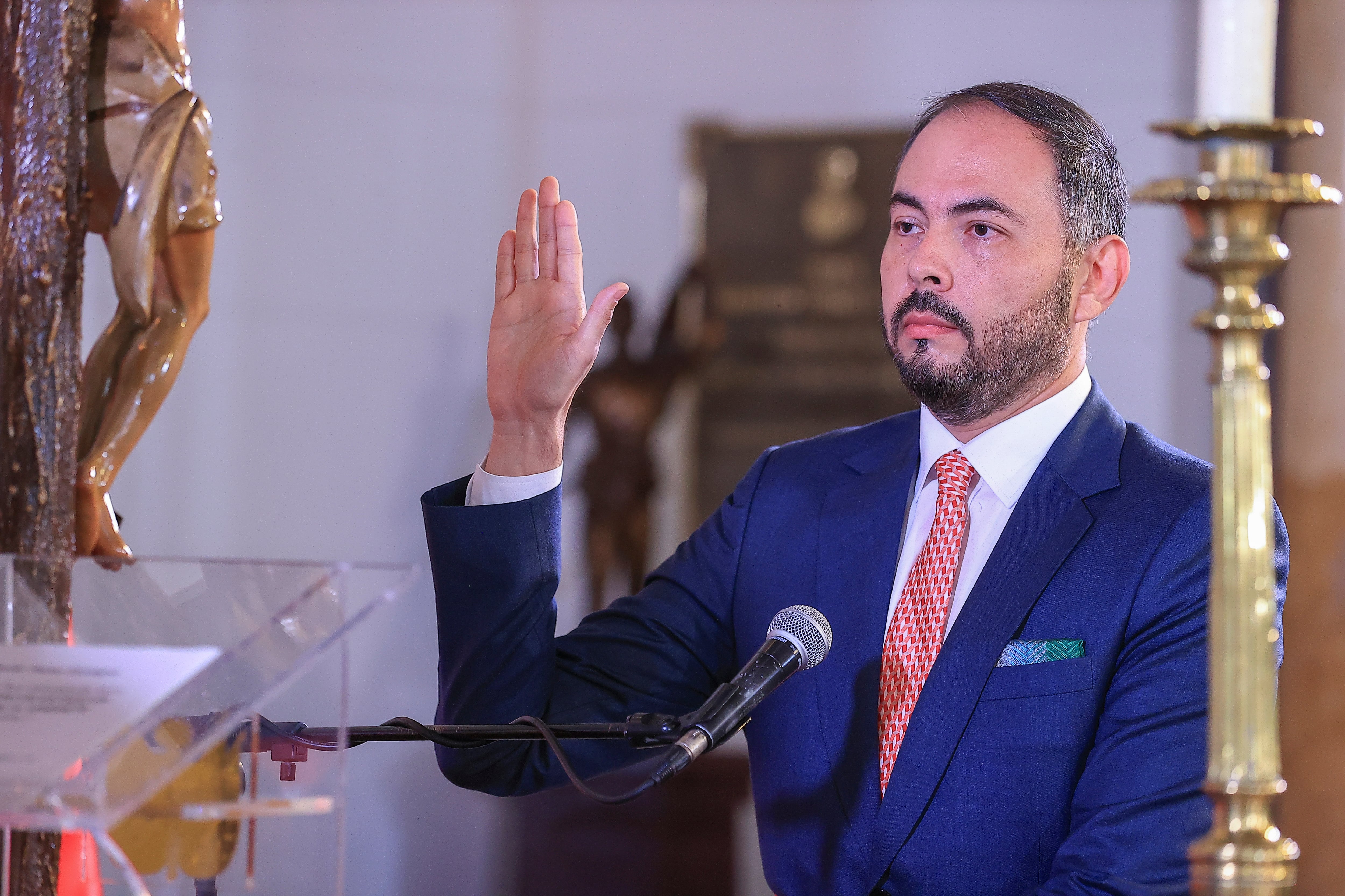 La moción plantea que el ministro de Defensa, Amadeo Flores Carcagno, responda 15 preguntas relacionadas con el operativo militar realizado en el distrito de Colcabamba. (Foto: Presidencia)