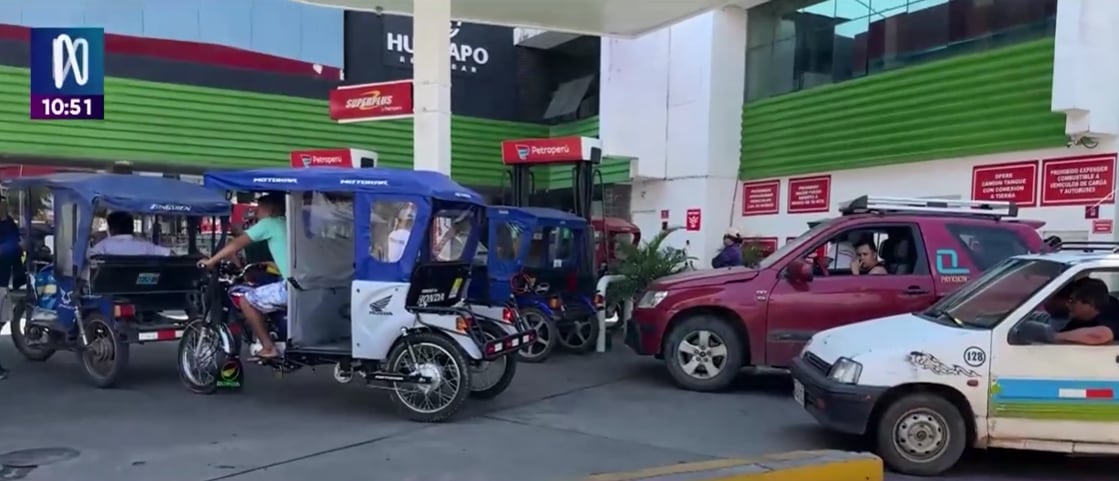 El levantamiento de la protesta permitió despejar la carretera Federico Basadre y reanudar la atención en varios grifos. FOTO: CAPTURA CANAL N.