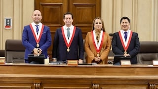 Miguel Torres es el nuevo presidente de la Mesa Directiva del Senado para el periodo 2026-2027