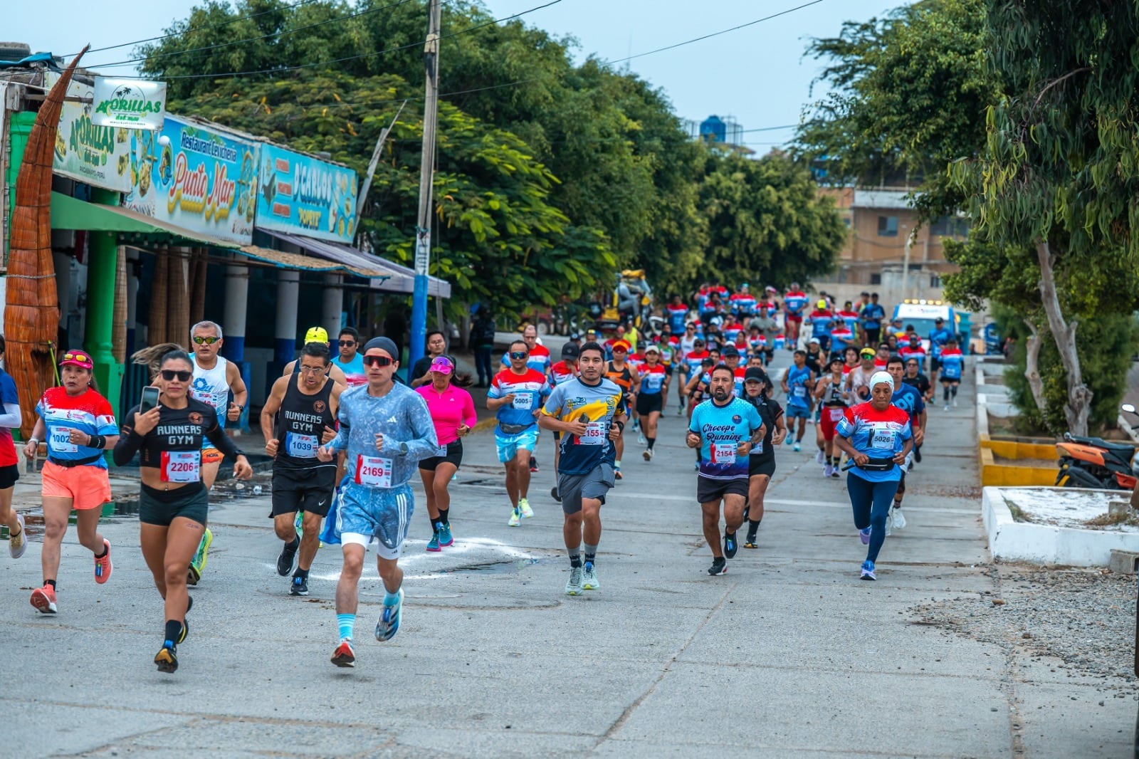 La tradicional competencia reunió a atletas de diversas regiones del país y consolidó a Pacasmayo como uno de los principales destinos del running.