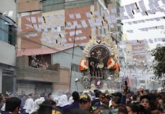 Señor de los Milagros: Fiscalizadores y ambulantes se enfrentan tras el tercer recorrido