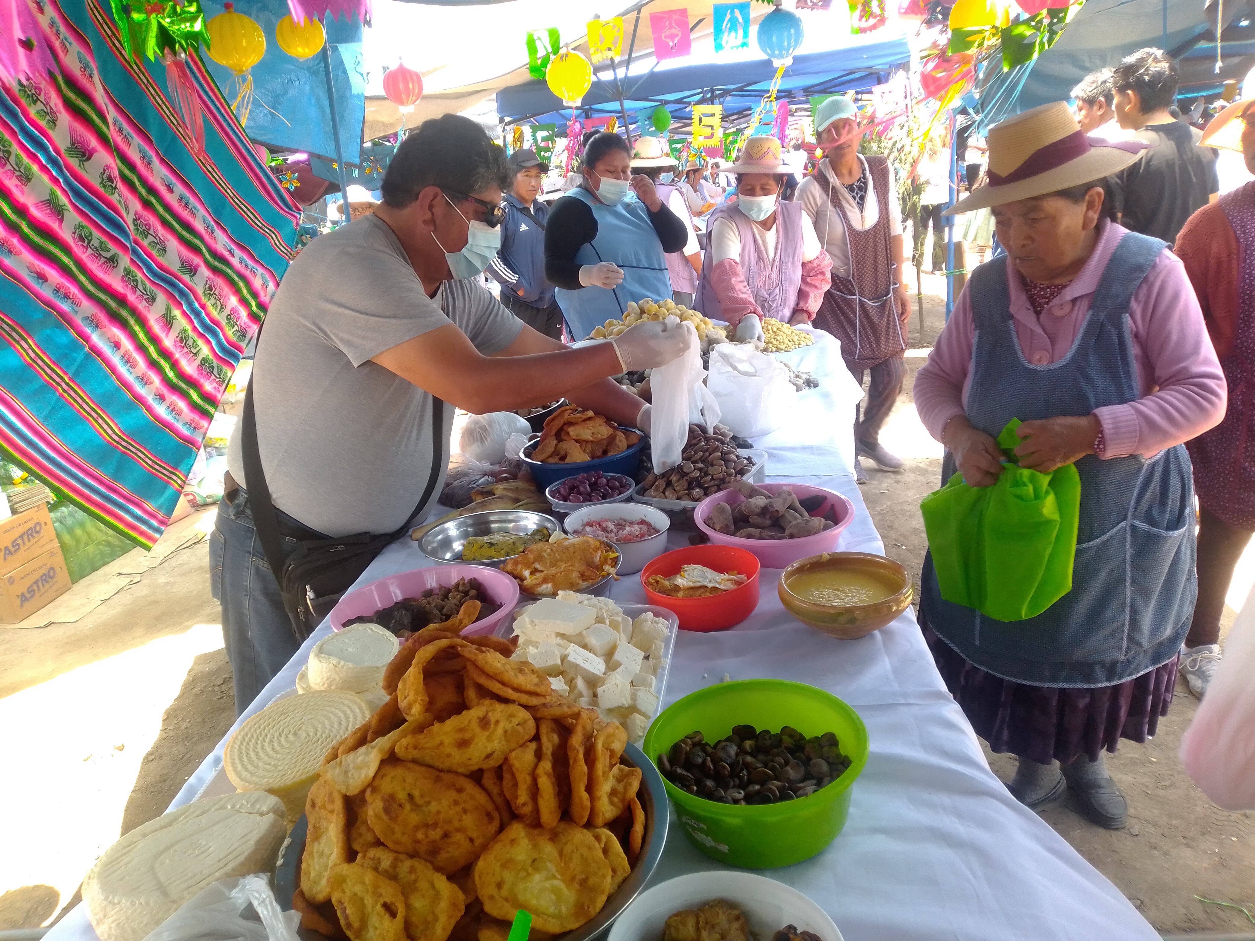 Evento de confraternidad se realizó en el estadio Héroes del Alto de la Alianza. (foto: Adrian Apaza)