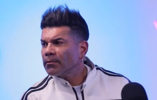 'Tomate' Barraza en 'Café con la Chévez'. (Foto: YouTube)