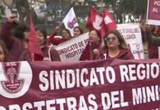 Obstetras protestan contra nuevas medidas del Ministerio de Salud