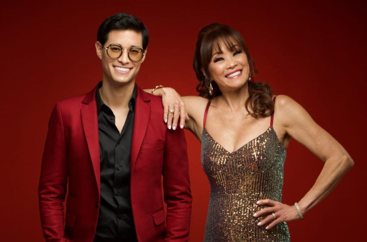 El músico peruano y su madre. (Foto: Instagram)