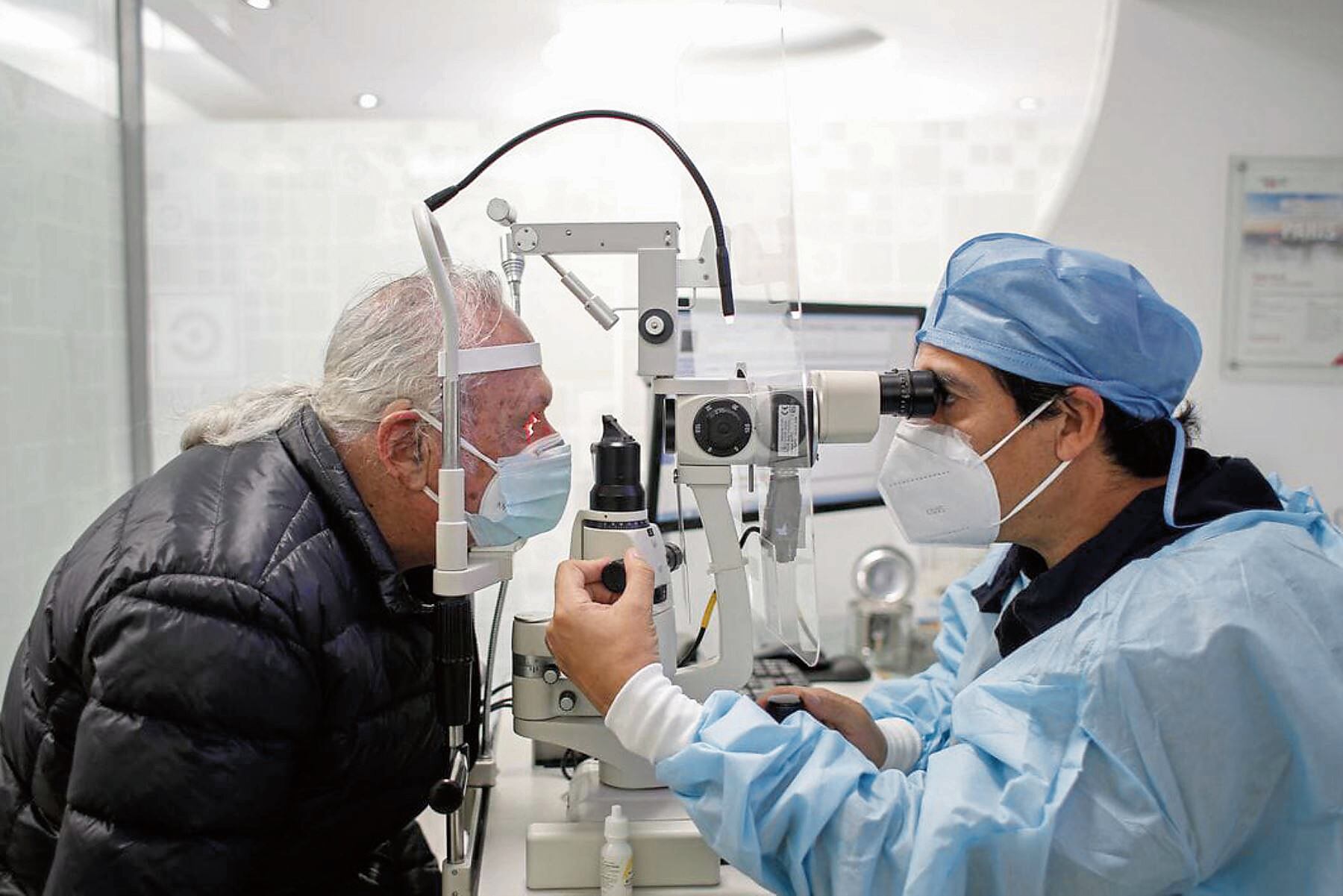 Adultos mayores deben acudir al oftalmólogo para prevenir males. Foto: Difusión.