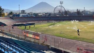 Buscan empresas para el mantenimiento de los estadios Melgar y Umaccollo