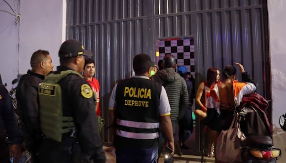 Por ello, la municipalidad de Piura clausuró los establecimientos durante un operativo conjunto con la Policía Nacional del Perú