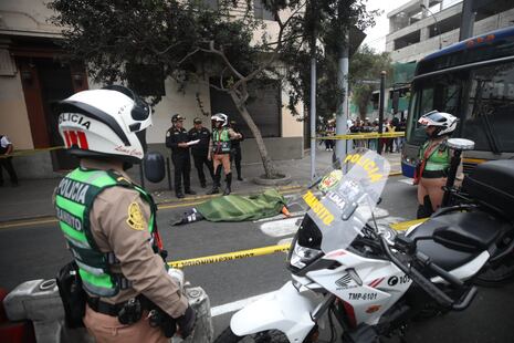 Trabajadora de la ATU fallece tras ser atropellada por bus del Corredor Azul en Cercado de Lima