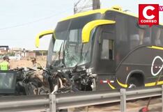 Panamericana Sur: Dos fallecidos en choque de bus y auto en Punta Negra