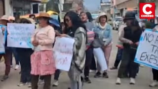 Pobladores de La Punta en Sapallanga protestan: “Nos dan agua sucia y suben la tarifa”